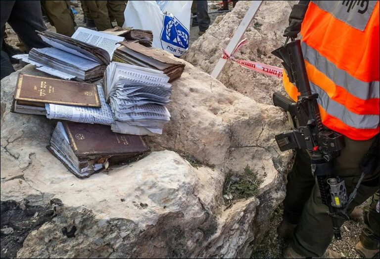 Attacchi incrociati tra Israele e Iran, detriti di missili cadono vicino all’ufficio di Netanyahu a Gerusalemme