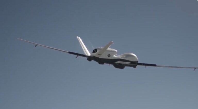 Superdrone in volo da Sigonella: Sicilia tra massima allerta e paura per il turismo