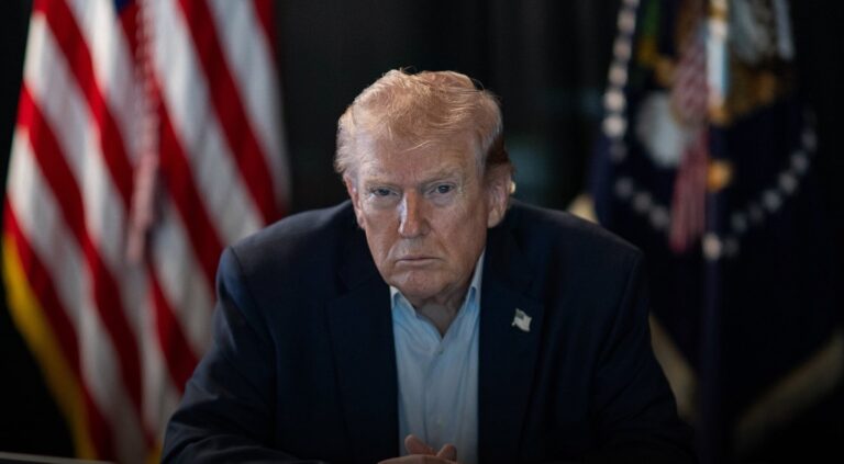 Trump: “Il nuovo regime dell’Iran ha chiesto il cessate il fuoco”. Teheran nega