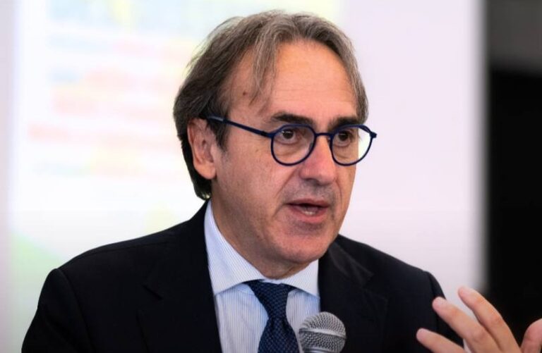Bonelli: “Caldo record non è una cartolina estiva. Crisi climatica non si può negare”