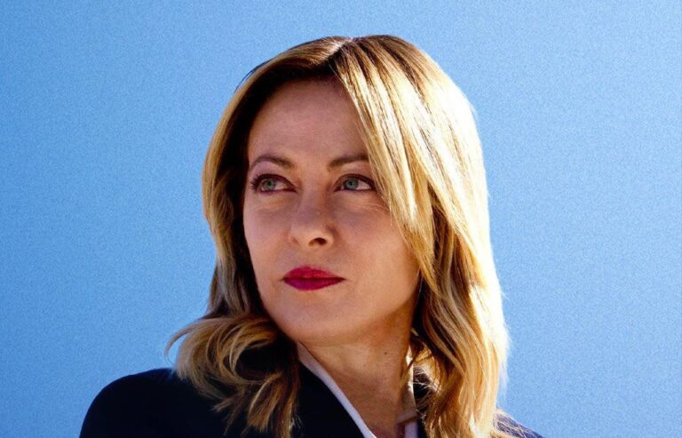 Meloni: “Prorogato taglio accise ma costa molto”