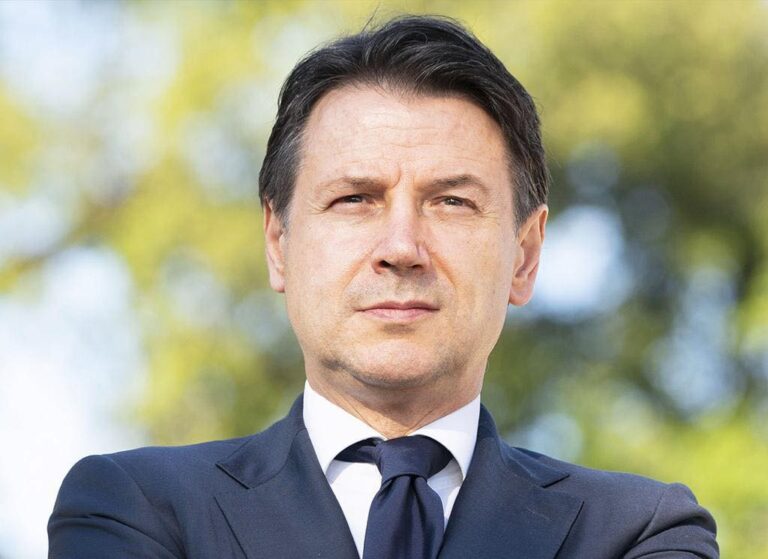 Conte: “Meloni disco rotto sul superbonus”