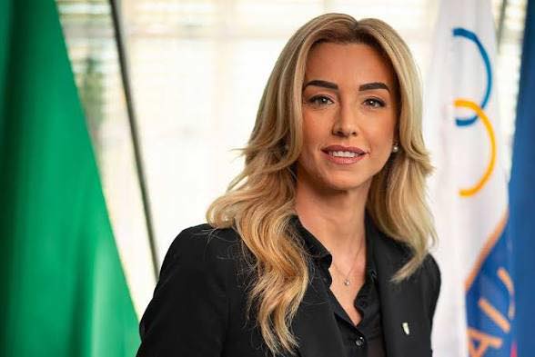 Salis avanza nei sondaggi: il 56% degli elettori del campo largo la vorrebbe leader