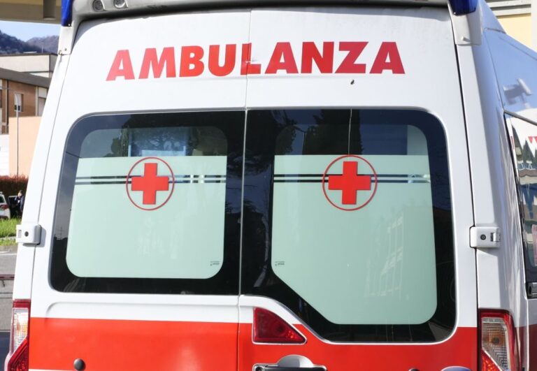 Incidente ad un 28enne di Giardini Naxos, è ricoverato al Policlinico di Messina