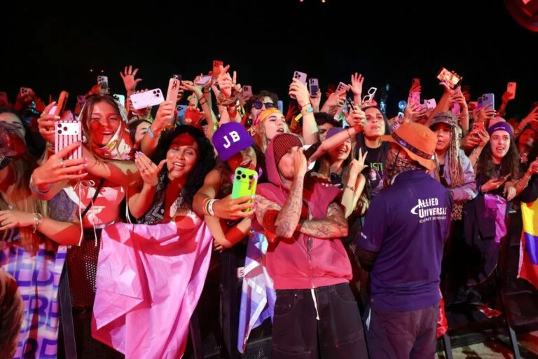 Justin Bieber torna nelle radio italiane con “Daises”