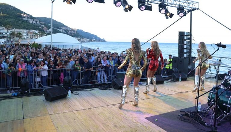 Taormina, incarico a una società di Messina per l’organizzazione della Festa del Mare