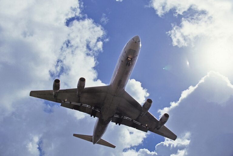 Carburante aereo, IATA: “Nessun rischio di carenze nel 2026”