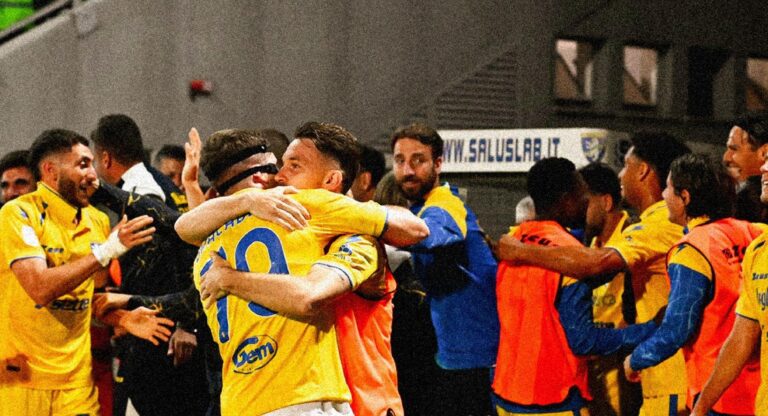 Serie B: Frosinone promosso in A, Monza ai playoff