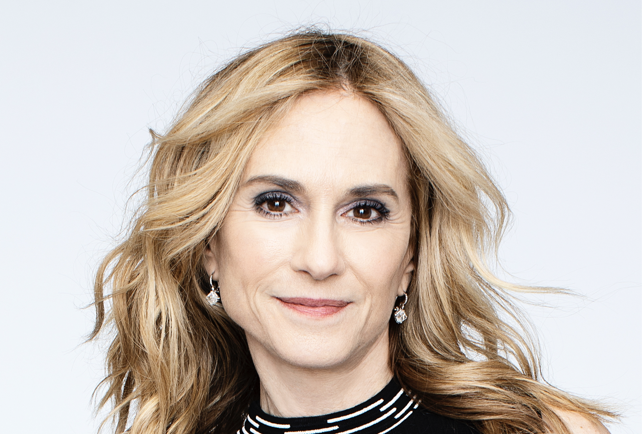 HOLLY HUNTER