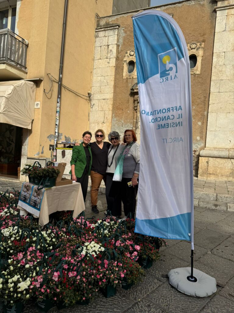 Azalea della Ricerca a Taormina: successo per l’iniziativa solidale a favore di AIRC