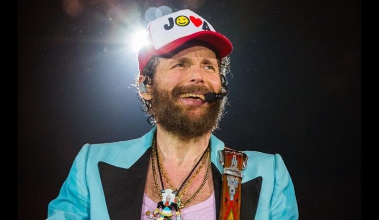 “Buon Vento”: il viaggio generazionale di Jovanotti e Alfa
