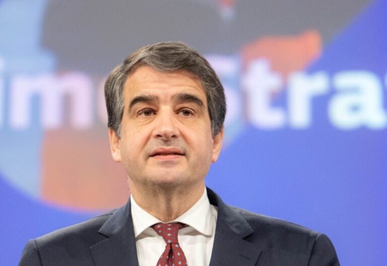 Fitto: “Pnrr non sarà prorogato, i suoi effetti non termineranno nei prossimi mesi”