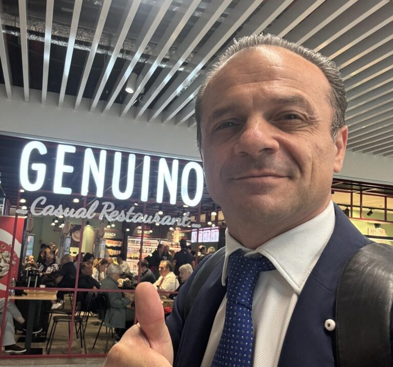 Il sindaco di Taormina: “Eccomi a Roma, ora due giorni di sedute spiritiche”