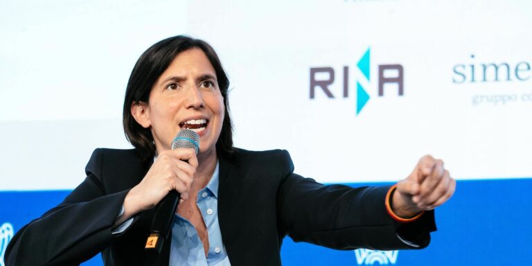 UE, Schlein: “Serve un bilancio più coraggioso”