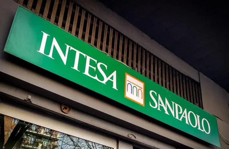 Intesa Sanpaolo lancia una Opas su Mps, accordo con Unipol