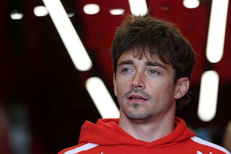 Leclerc rinnova con la Ferrari: “Obiettivo riportare il Mondiale a Maranello”