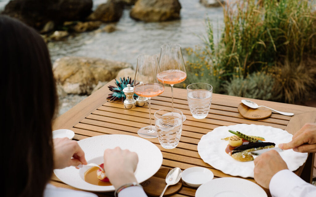 Amaro Amara inaugura la bella stagione con una cena esclusiva sul mare di Taormina 1 unnamed 5 e1781000470362