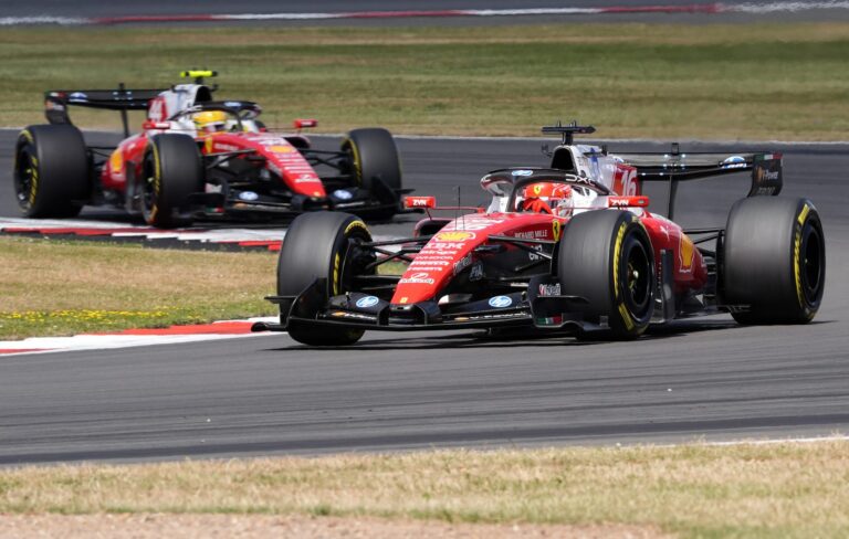 F1, trionfo Ferrari a Silverstone: Leclerc vince, Hamilton terzo