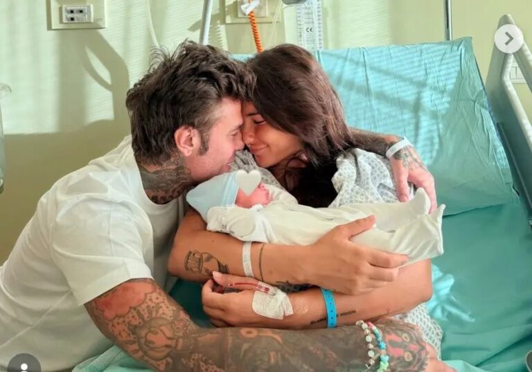 È nato il terzo figlio di Fedez, il rapper: “Una gioia così grande”