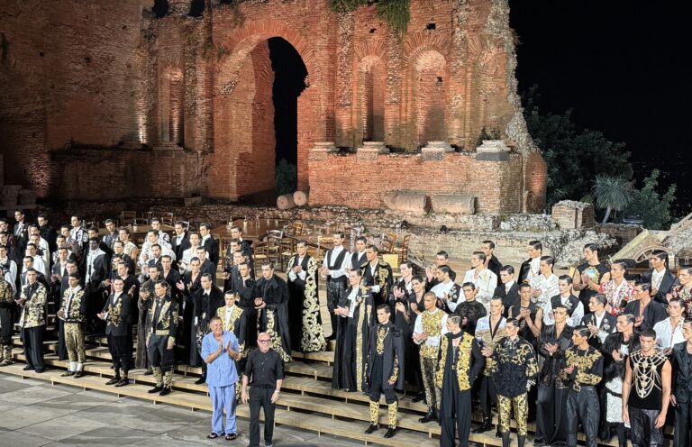 Il genio di Dolce&Gabbana emoziona il Teatro Antico, spot mondiale per Taormina e la Sicilia
