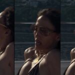 Jennifer Lopez in barca a Taormina