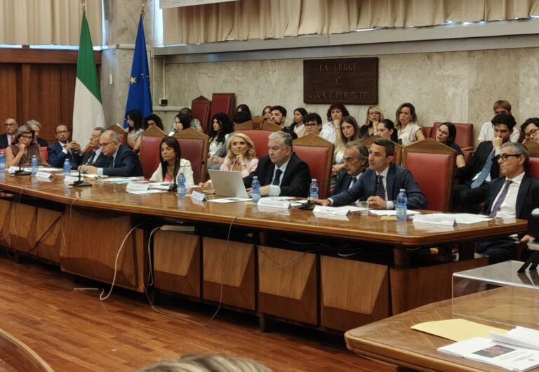 Via D’Amelio, al Tribunale di Palermo magistrati e istituzioni ricordano Paolo Borsellino 