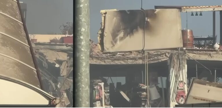 Crollo a Messina, i telefoni suonano sotto le macerie. Scena straziante, l’appello: “Non chiamate, serve la batteria”