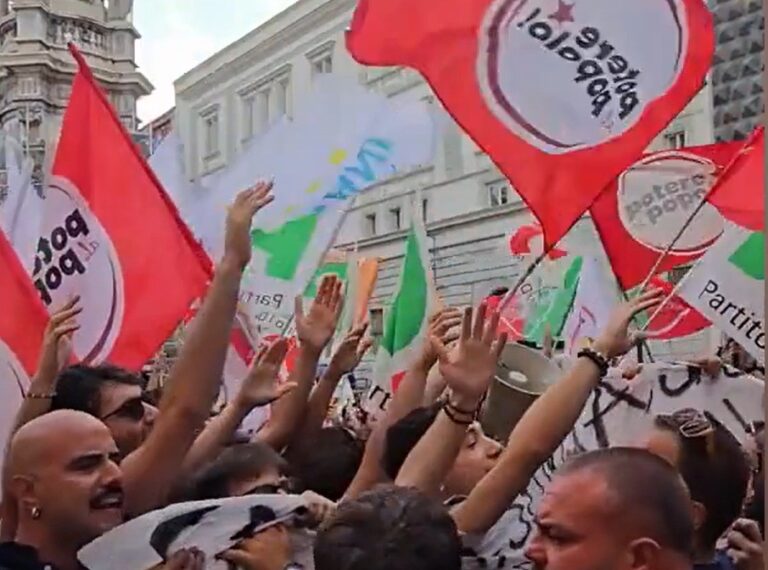 Protesta di Potere al Popolo interrompe la manifestazione del “Campo largo”