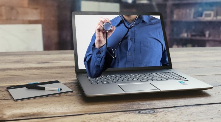 Telemedicina in farmacia, al via la certificazione SIC per la refertazione cardiologica