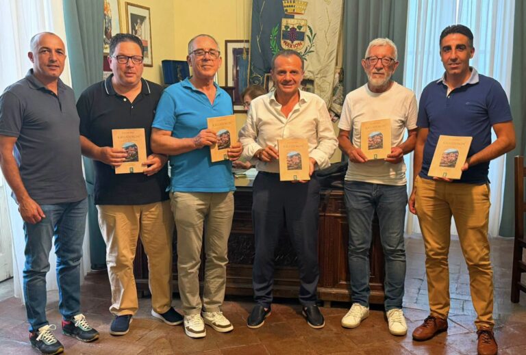 Unione dei Comuni, il sindaco di Taormina eletto presidente