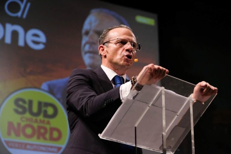 Regionali, il sindaco di Taormina: “Sì alle primarie, servirebbero a tutte le coalizioni”