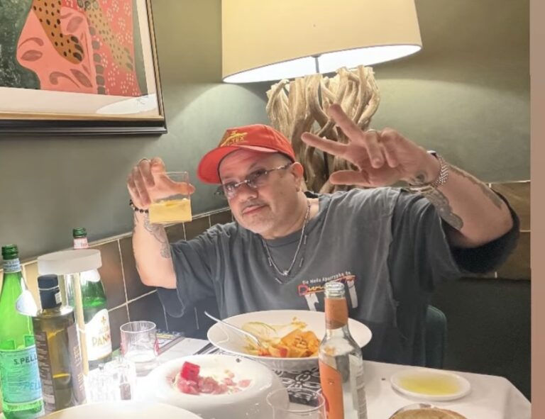 Il dj Louie Vega incantato da Taormina: “È bellissima! Etna, stai tranquilla!”