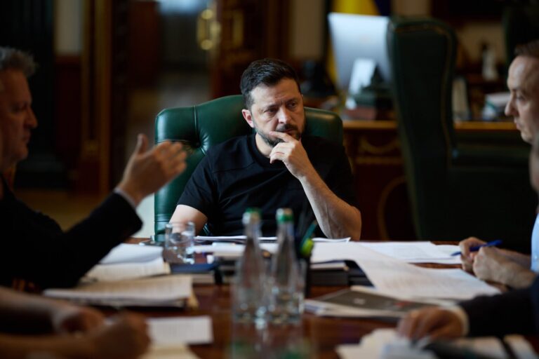 Ucraina, Zelensky: “Mosca non considererà la pace senza una difesa antimissile”