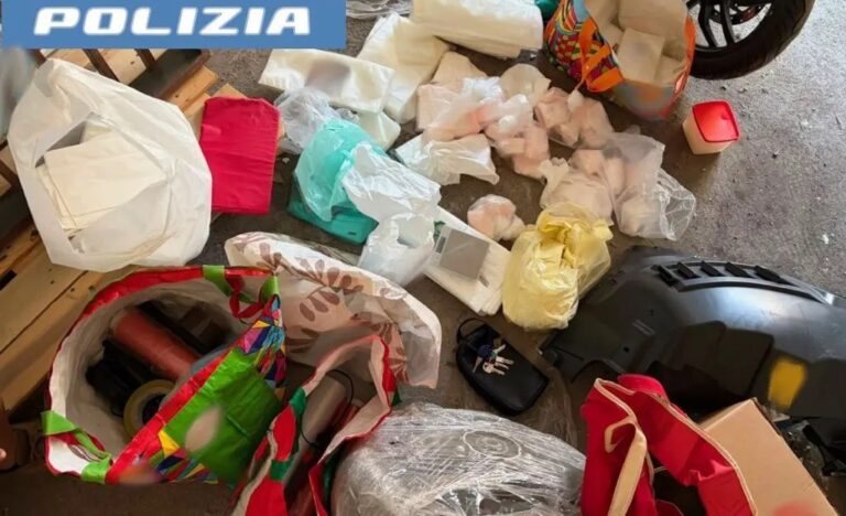 Scoperto un deposito con 3,5 kg di cocaina, arrestato 59enne catanese