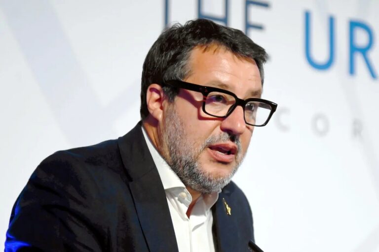 Salvini: “Chiedere un contributo alle grandi banche non significa penalizzare il settore”