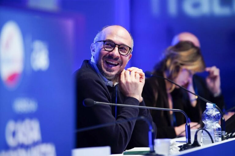 Faraone: “Meloni sembra Vanna Marchi. Il bollo abolito? Non è politica ma il calendario dell’Avvento” Faraone: “Meloni sembra Vanna Marchi. Il bollo abolito? Non è politica ma il calendario dell’Avvento”