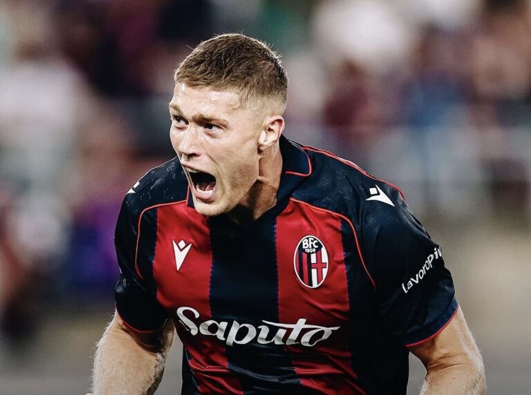 Dovbyk salva il Bologna, il derby col Sassuolo termina 2-2