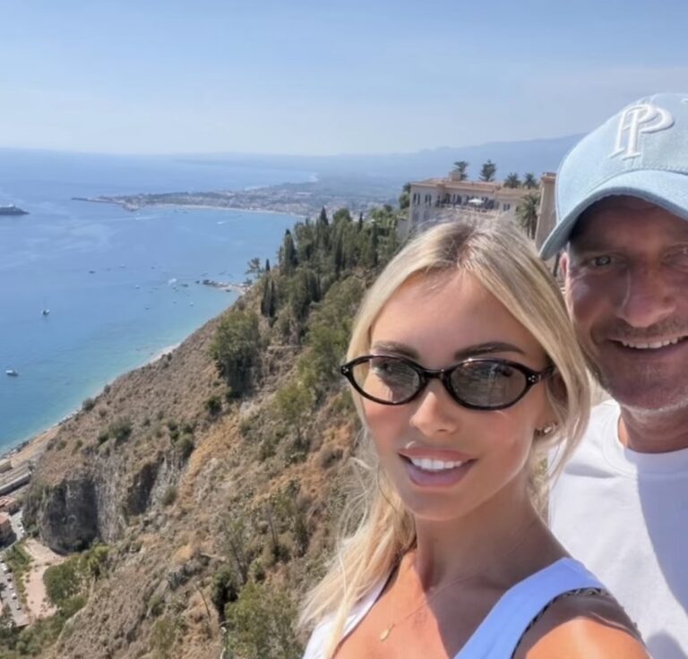 Totti e Noemi a Taormina: relax tra sapori d’eccellenza, le note di Vasco e l’amore dei tifosi