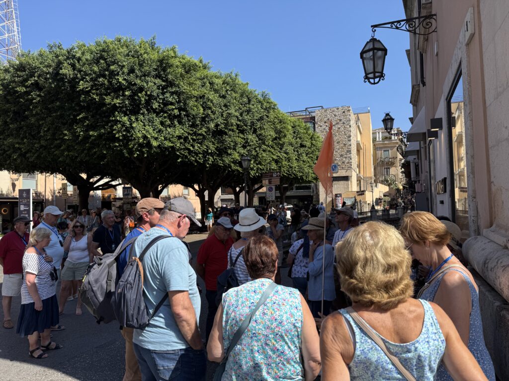 Taormina, Fiumara: "Il turismo ha i suoi "anticorpi" e continua a correre ma non adagiamoci sul boom USA" 1 IMG 6672