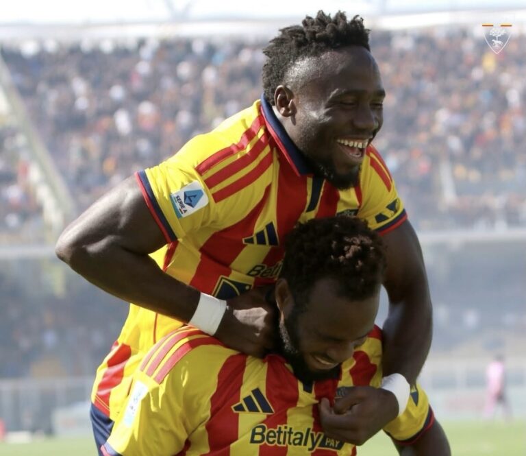 Il Lecce piega il Monza al Via del Mare, 3-2 con doppietta di Coulibaly Il Lecce piega il Monza al Via del Mare, 3-2 con doppietta di Coulibaly