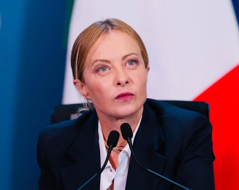 Meloni: “Gli altri parlano di patrimoniali, noi togliamo una tassa sulla proprietà” Meloni: “Gli altri parlano di patrimoniali, noi togliamo una tassa sulla proprietà”