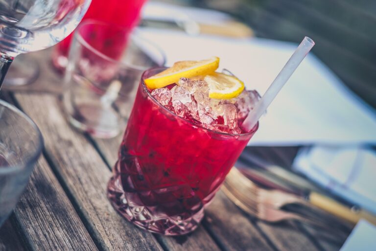Taormina torna capitale della mixology: dal 17 al 20 settembre la Cocktail Week 2026